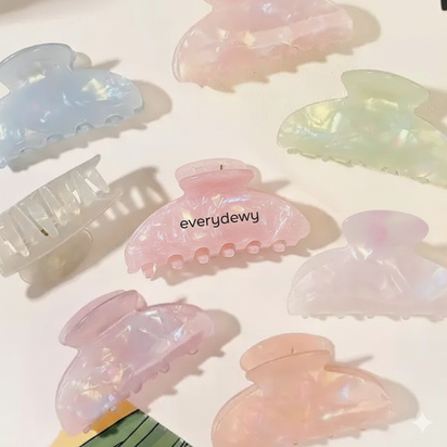 everydewy 90's Claw Clip